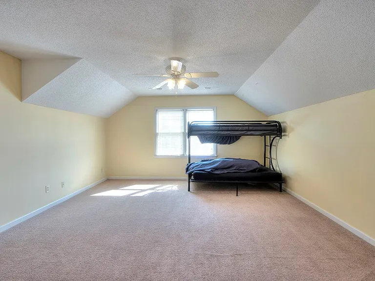 6435 Montpelier Ln — Photo 25
