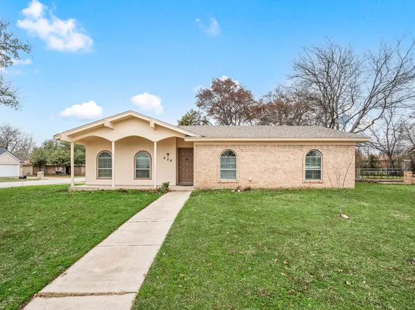 928 Madrid Ct, Hurst, TX 76053