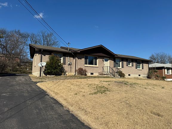 3rd image of 3830 Bonnacreek Dr