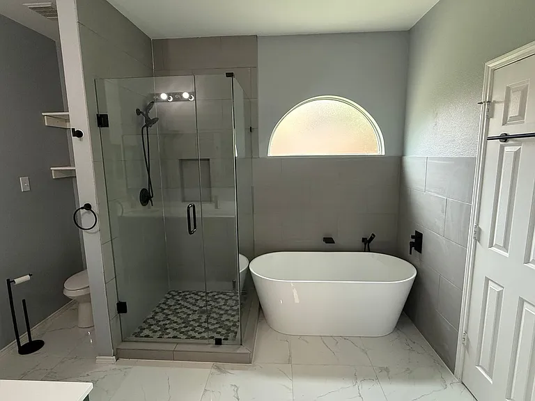 2905 Hudson Xing — Photo 8