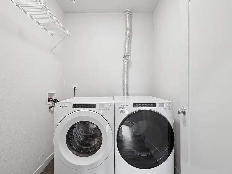 459 Rock Apartments — Photo 74