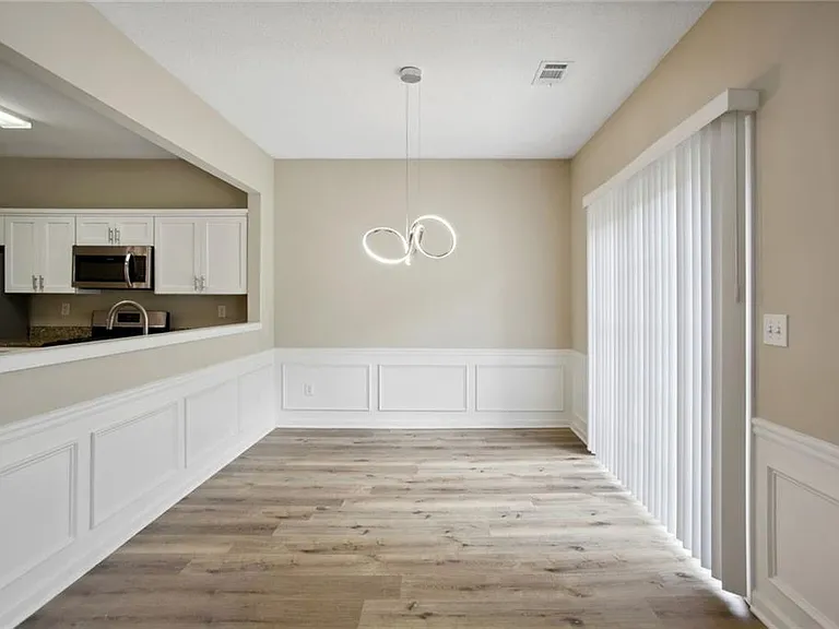 3611 Elkhorn Ct — Photo 8