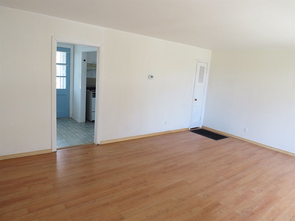 2nd image of 3895A Alabama Ave