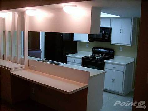 5th image of 10350 Bay Hills Dr