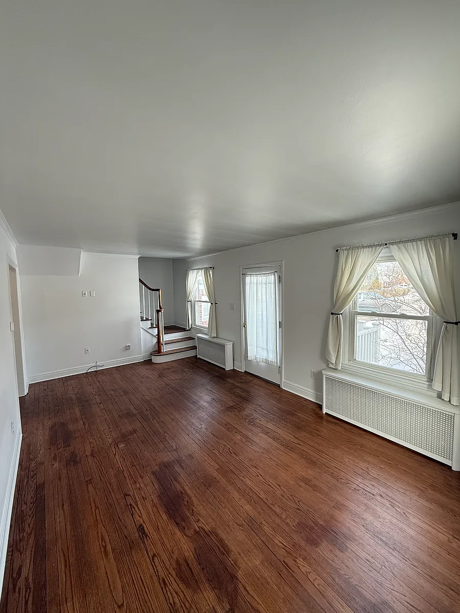 Building Photo - 2170 Curry Rd