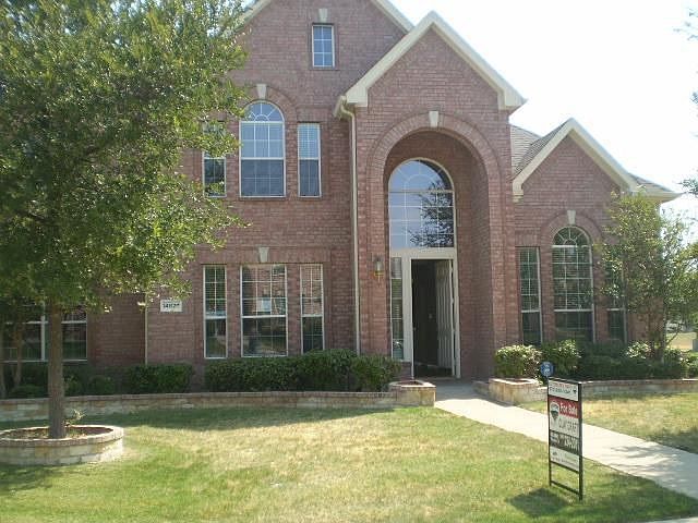 1st image of 14827 Snowshill Dr