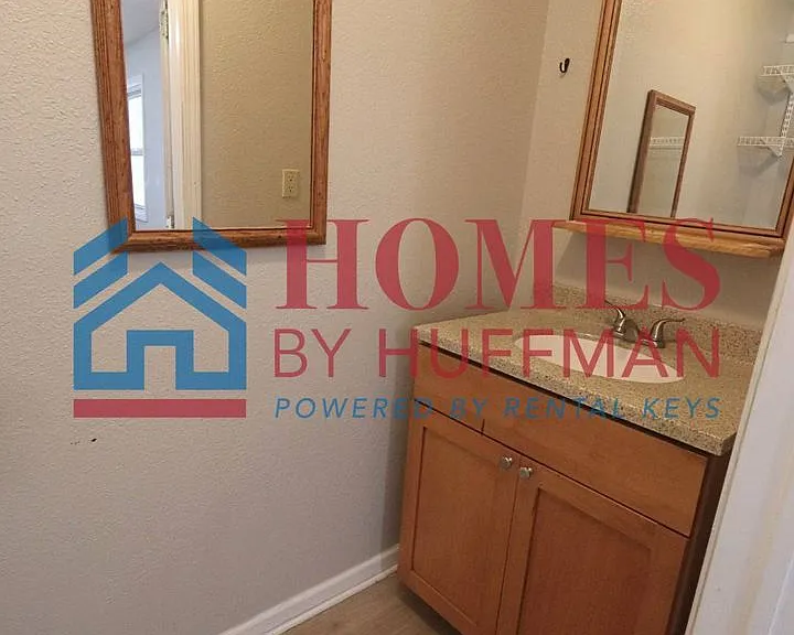 515 E Brumfield Ave — Photo 21