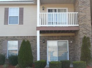 7805 Alfred Schlatter Dr APT 2, Louisville, KY 40214
