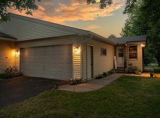 5292 149th St W, Apple Valley, MN 55124