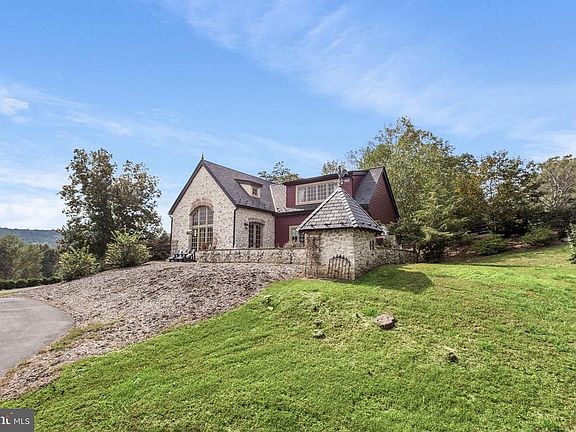 4th image of 17203 Pinehurst Ct