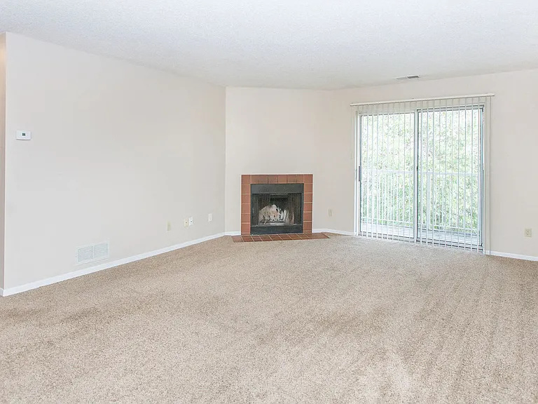 Cinnamon Ridge Apartments — Photo 23