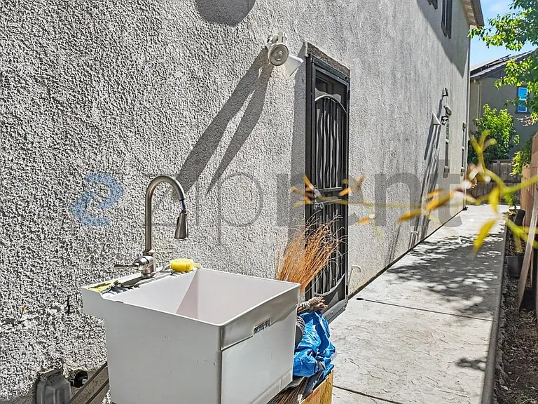8150 Kramer Ranch Ln — Photo 48