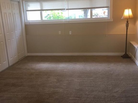 Living room with newer carpet