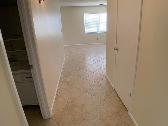 5th image of 1225 NW 21st Street #506