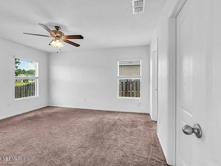 10281 Magnolia Hills Dr — Photo 18