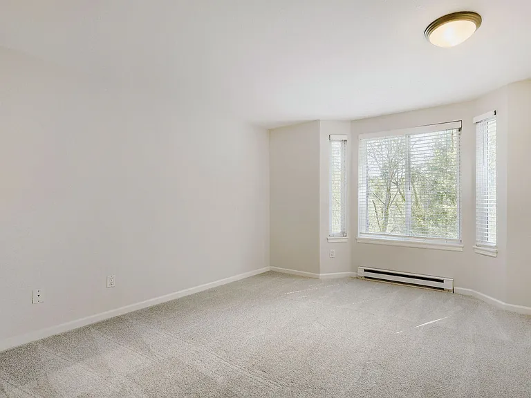 11114 NE 125th Ln #G325 — Photo 9