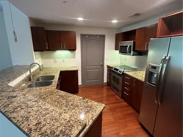 390 17th St NW Unit 3028, Atlanta, GA 30363