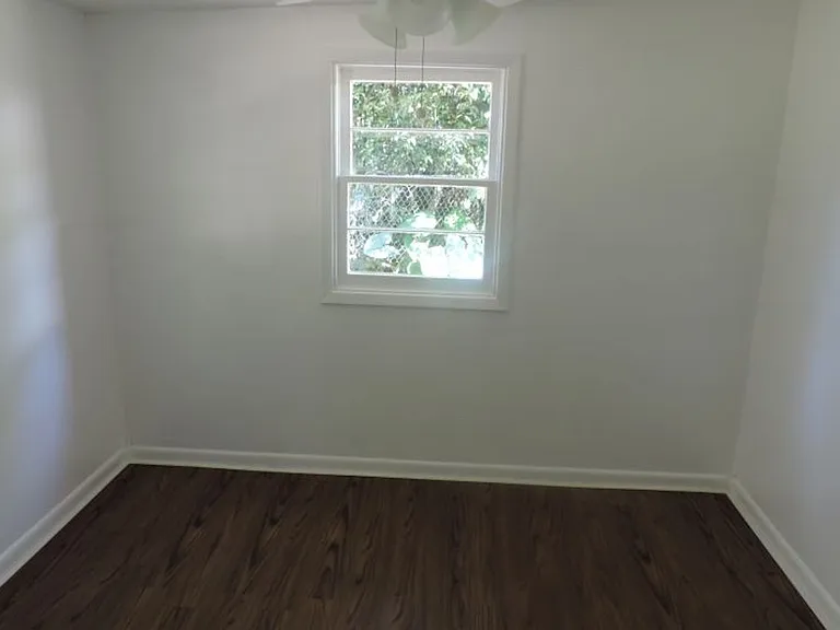 3204 Silver Lake Dr — Photo 9