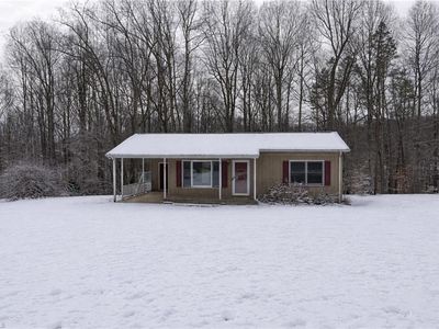 670 Blue Ridge Ave, Elkin, NC, 28621