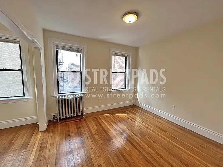 33 Park Dr #12 — Photo 17