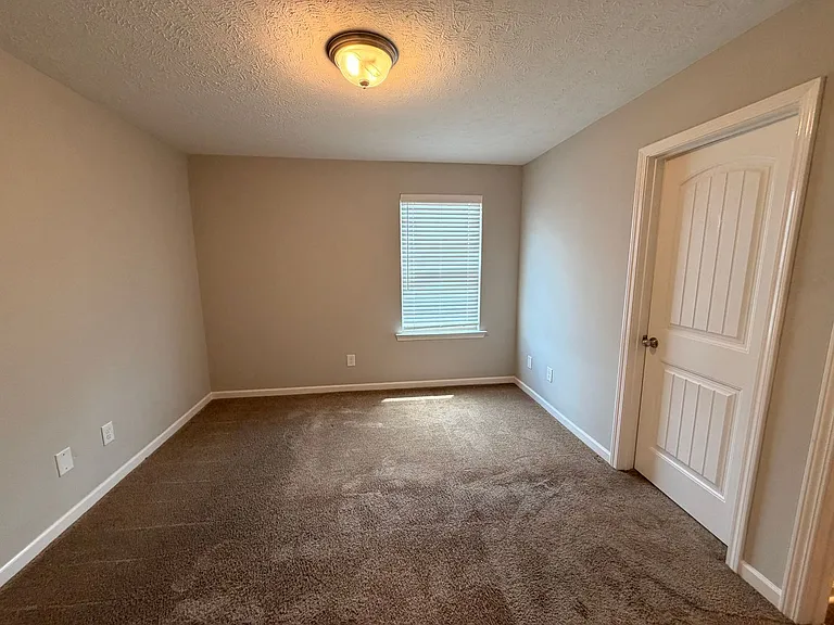 4042 Saddlecreek Way — Photo 12