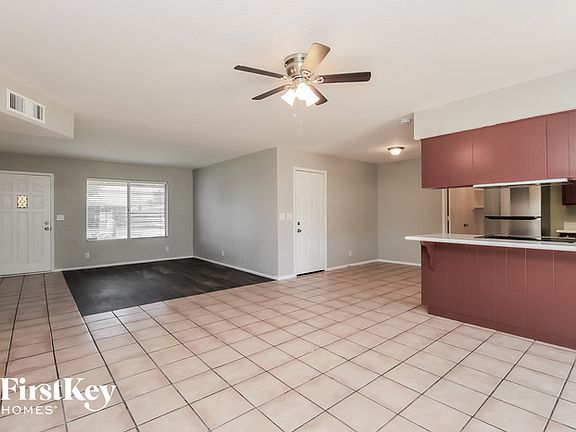 5th image of 3120 E Delta Ave