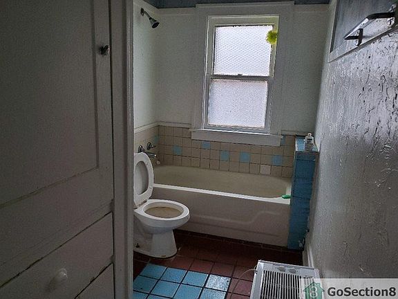 3rd image of 11717 Gay Ave #Up