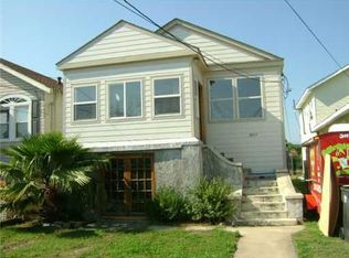 2657 Jonquil St, New Orleans, LA 70122