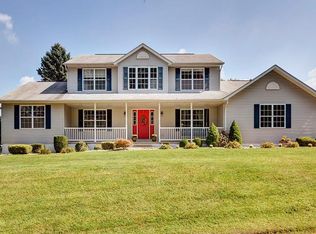 213 Crest Dr, Delmont, PA 15626