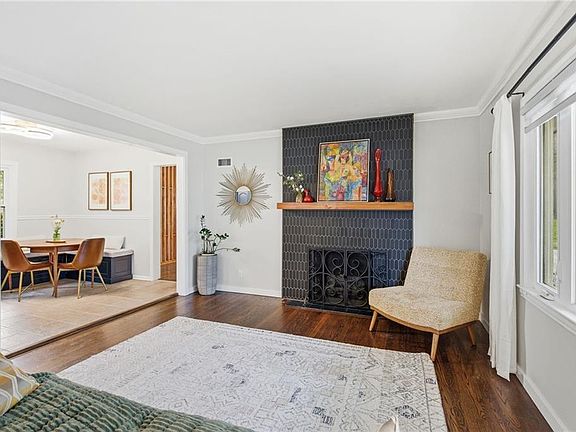 4th image of 5408 W 65th Pl