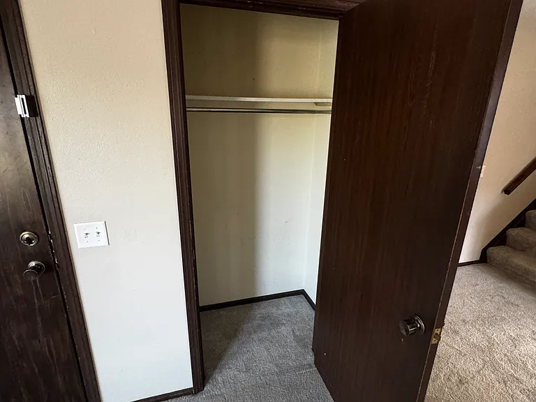 3951 Fairwood Dr — Photo 8