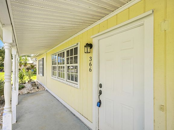 3rd image of 366 BAYHARBOR Terrace
