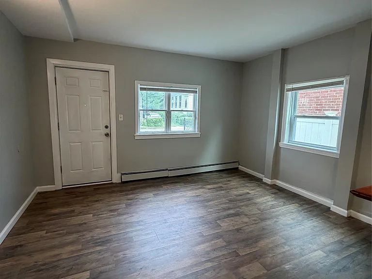 36 Cooper St — Photo 11