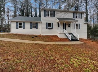 1271 Martin Nash Rd SW, Lilburn, GA 30047