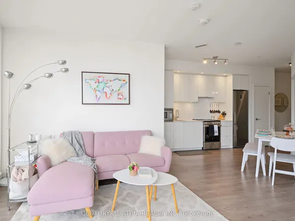 49 E Liberty St #2607, Toronto, ON M6K 0A7