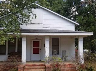 820 Pine St, Cheraw, SC 29520