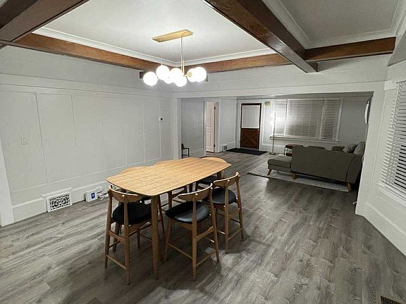 4th image of 3178 Serra Way
