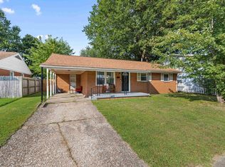 621 Amherst Dr, Owensboro, KY 42303
