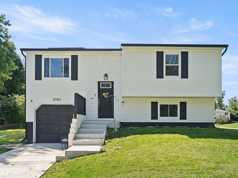 1st image of 2763 Tiara Ave