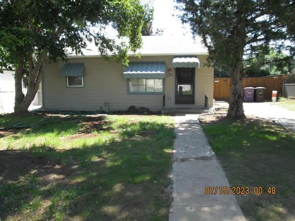 2974 S Bellaire St, Denver, CO 80222