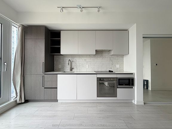 3rd image of 55 Mercer St #1903