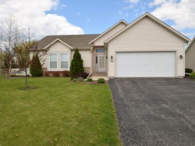 23 W Sedgemeadow St, Elkhorn, WI, 53121