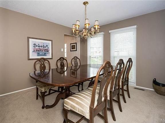 2nd image of 4616 Brookcastle Ct