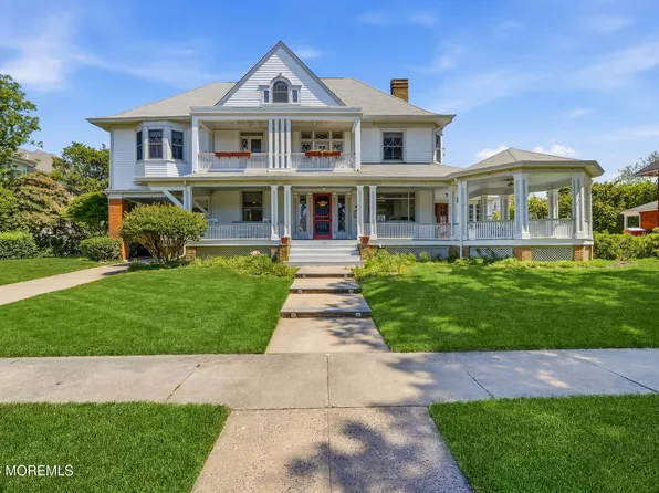 211 Cedar Ave, Allenhurst, NJ 07711