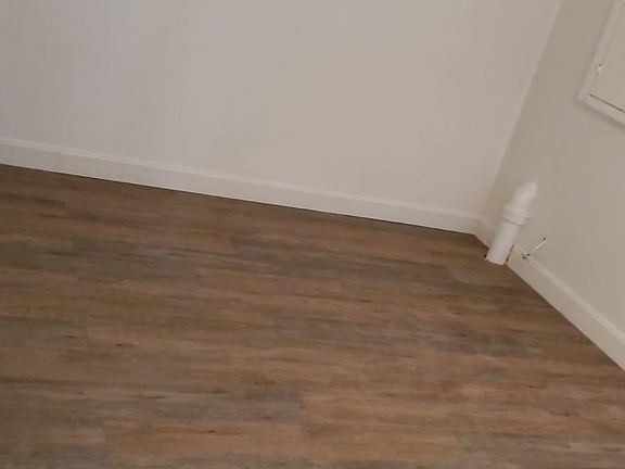 5th image of 30 Sutton St Floor 1