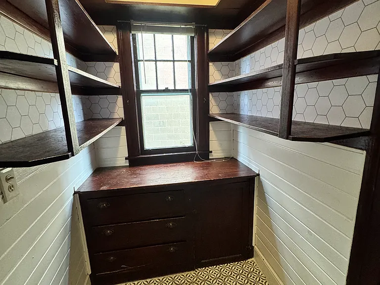 255 Park Rd #1 — Photo 10