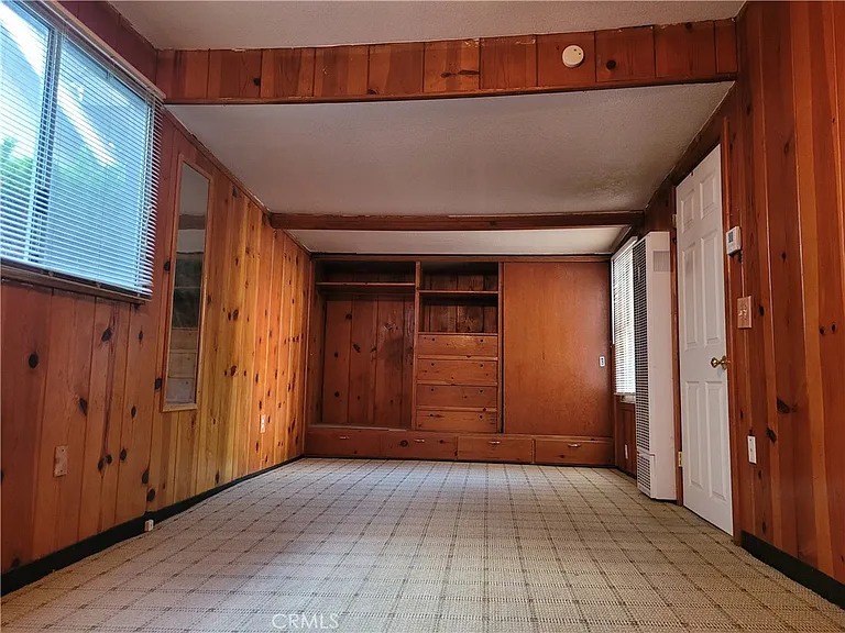 319 E Commonwealth Ave — Photo 13