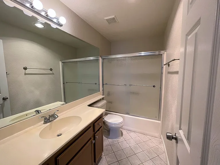 5885 El Cajon Blvd #216 — Photo 8