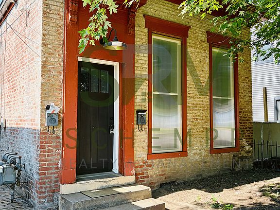 2nd image of 2722 Portland Ave