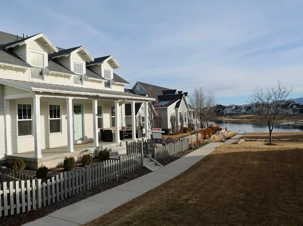 10758 S Felicity Ct W, South Jordan, UT 84009